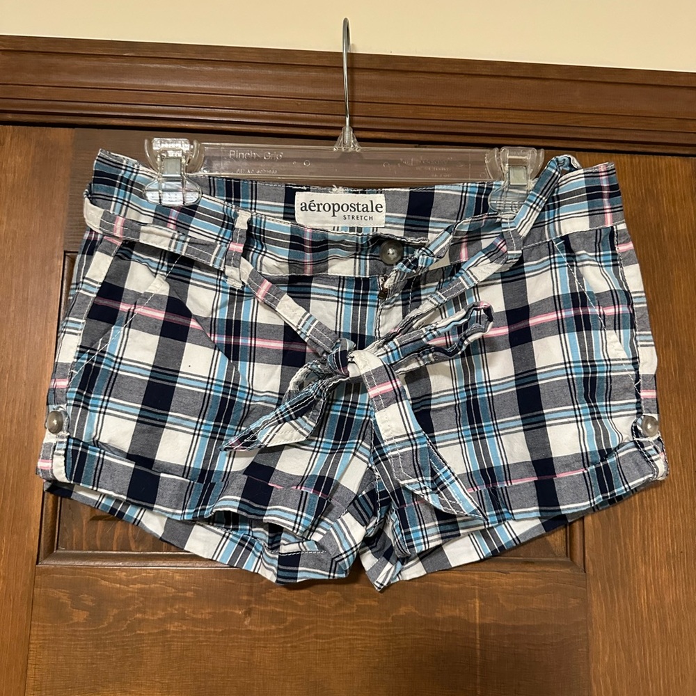 Aeropostale Stretch Plaid Shorts Size 7/8